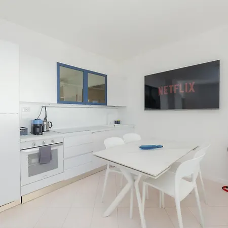 Blue House - Piscina & Campo Da Tennis Διαμέρισμα