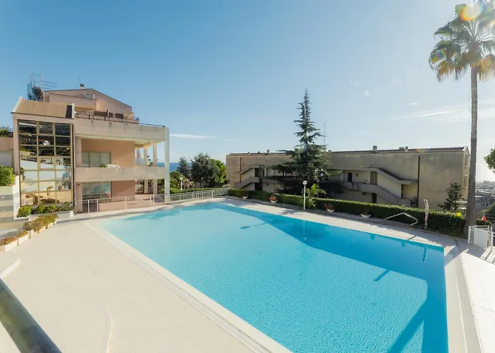 Blue House - Piscina & Campo Da Tennis